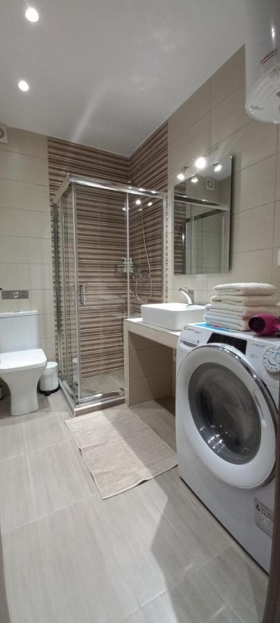 2downtown.skg Apartment
