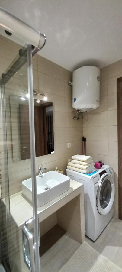 Apartment 2downtown.skg