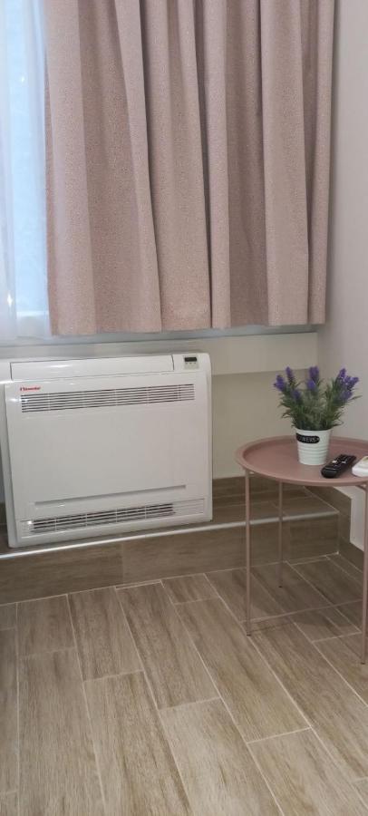 Apartment 2downtown.skg