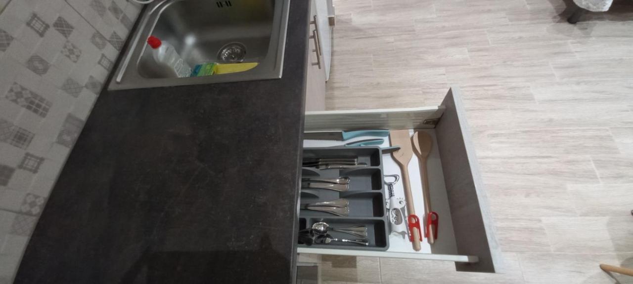 Apartment 2downtown.skg *